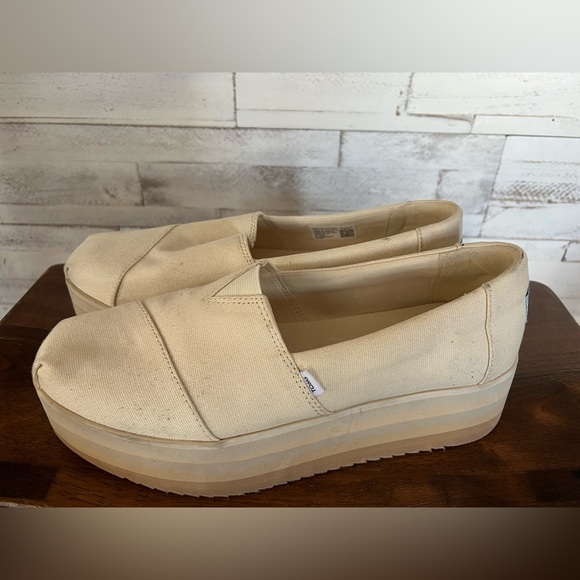 TOMS ALPARGATA PLATFORM WOMENS SIZE 10 W - Picture 2 of 9